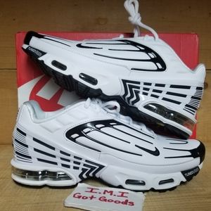 Nike Air Max Plus 3 Sz: 9 Women or 7.5 Men